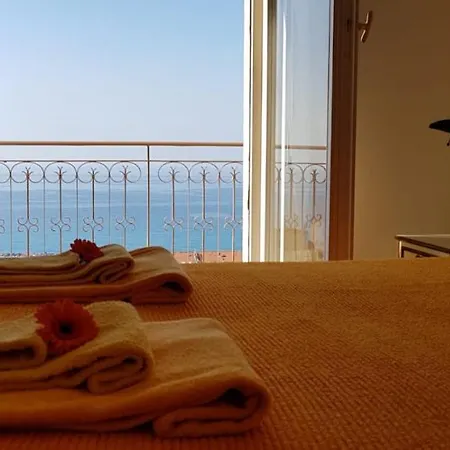 Apartamento 14 *